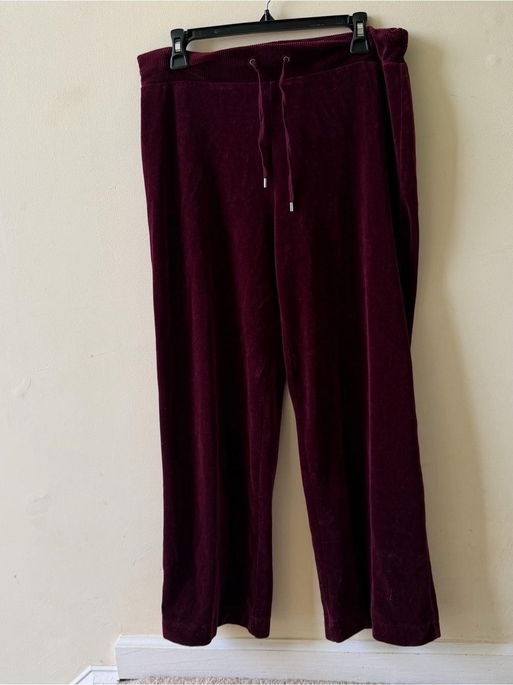 Velour Drawstring Pants - Burgundy